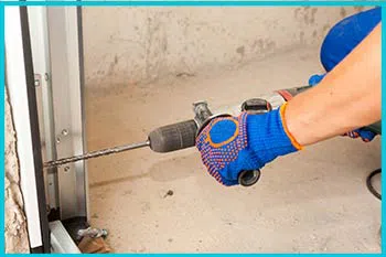 Trust Garage Door Service Shoreline, WA 206-800-3015 - garage-door-springs-sid-gdr-10m